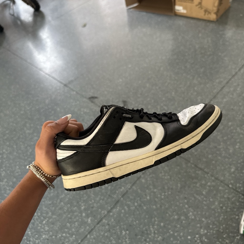 Nike Black and White Men's Sneakers